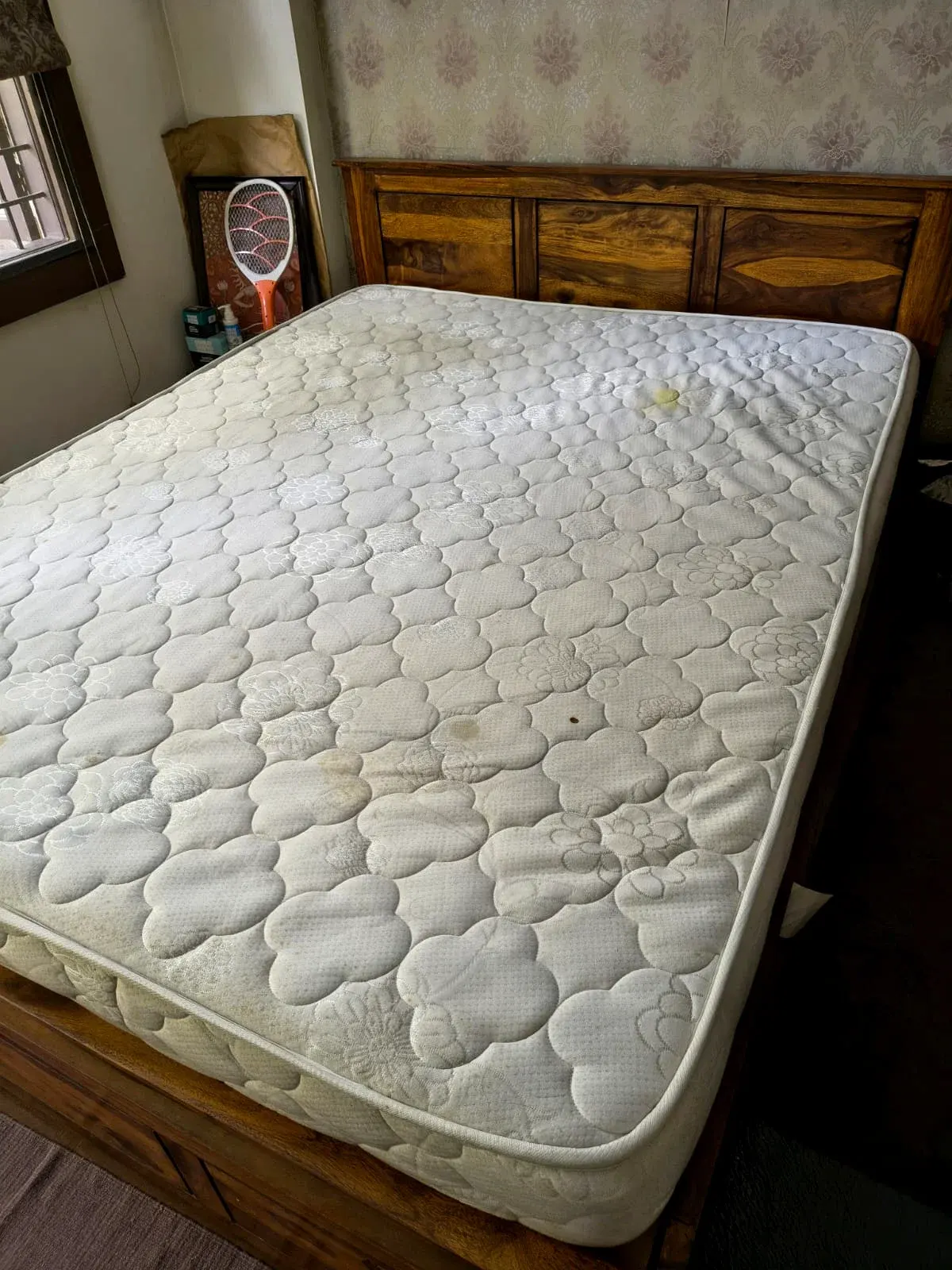 King Size Bed with Storage thumbnail 3
