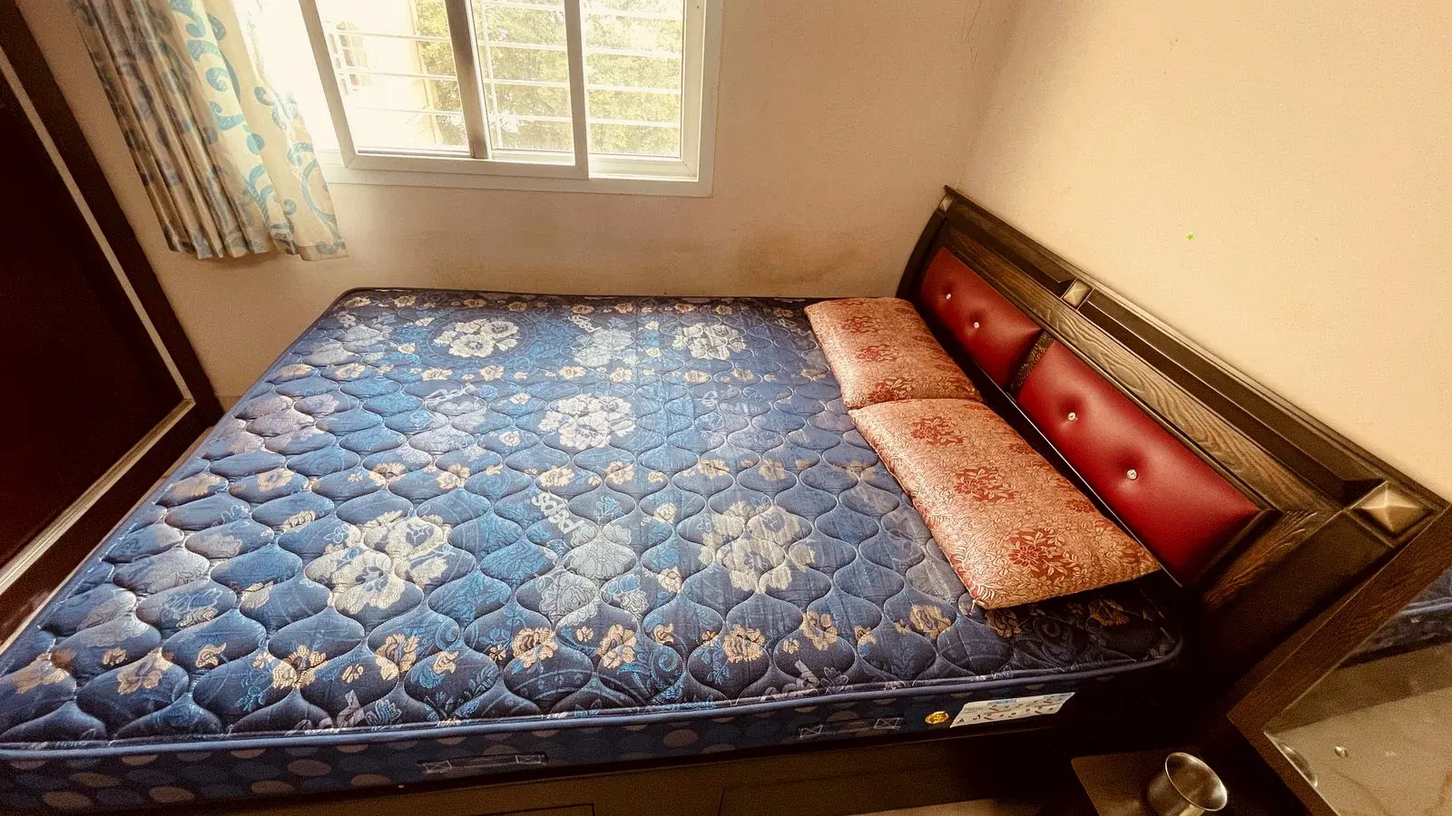 Queen Size Bed
