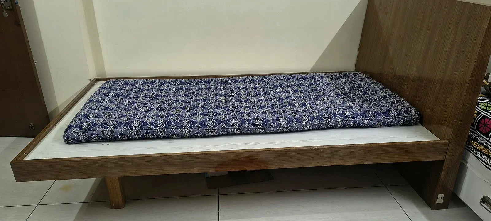 Custom Size Bed Engineered Wood thumbnail 4
