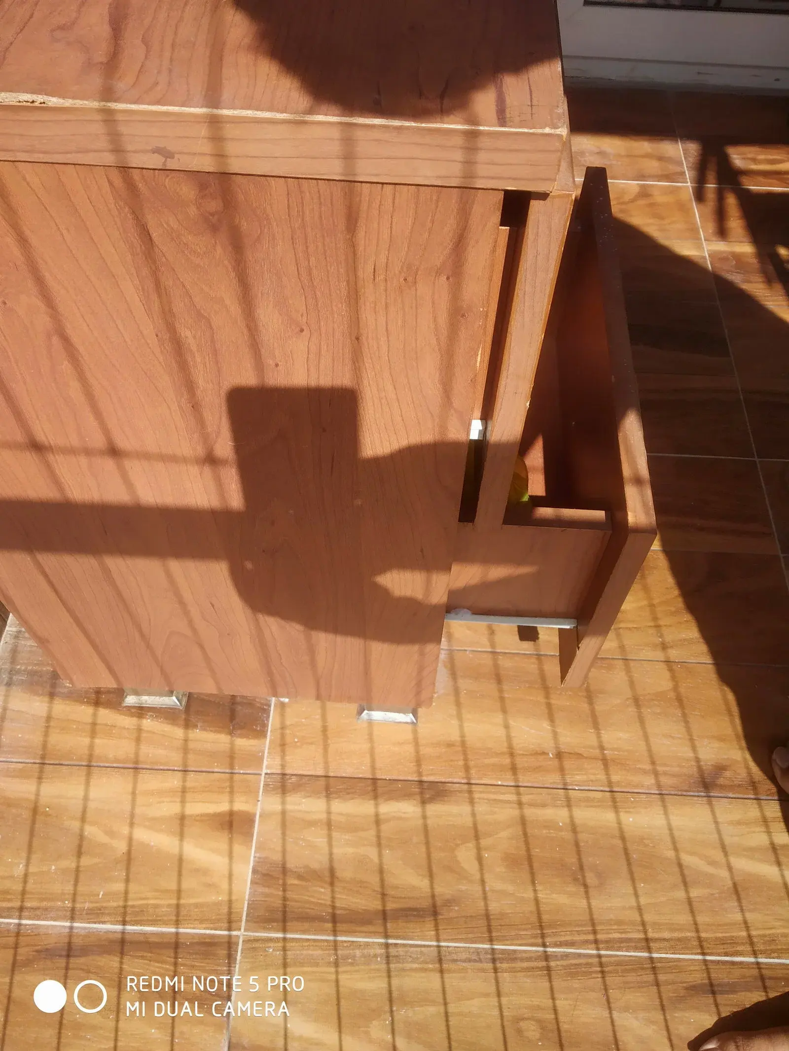 Zuari TV Display Unit 4ft thumbnail 2