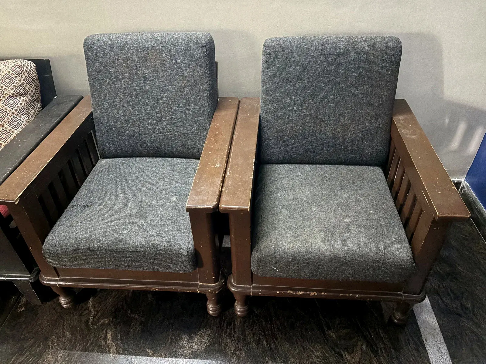 5 Seater Sofa thumbnail 2