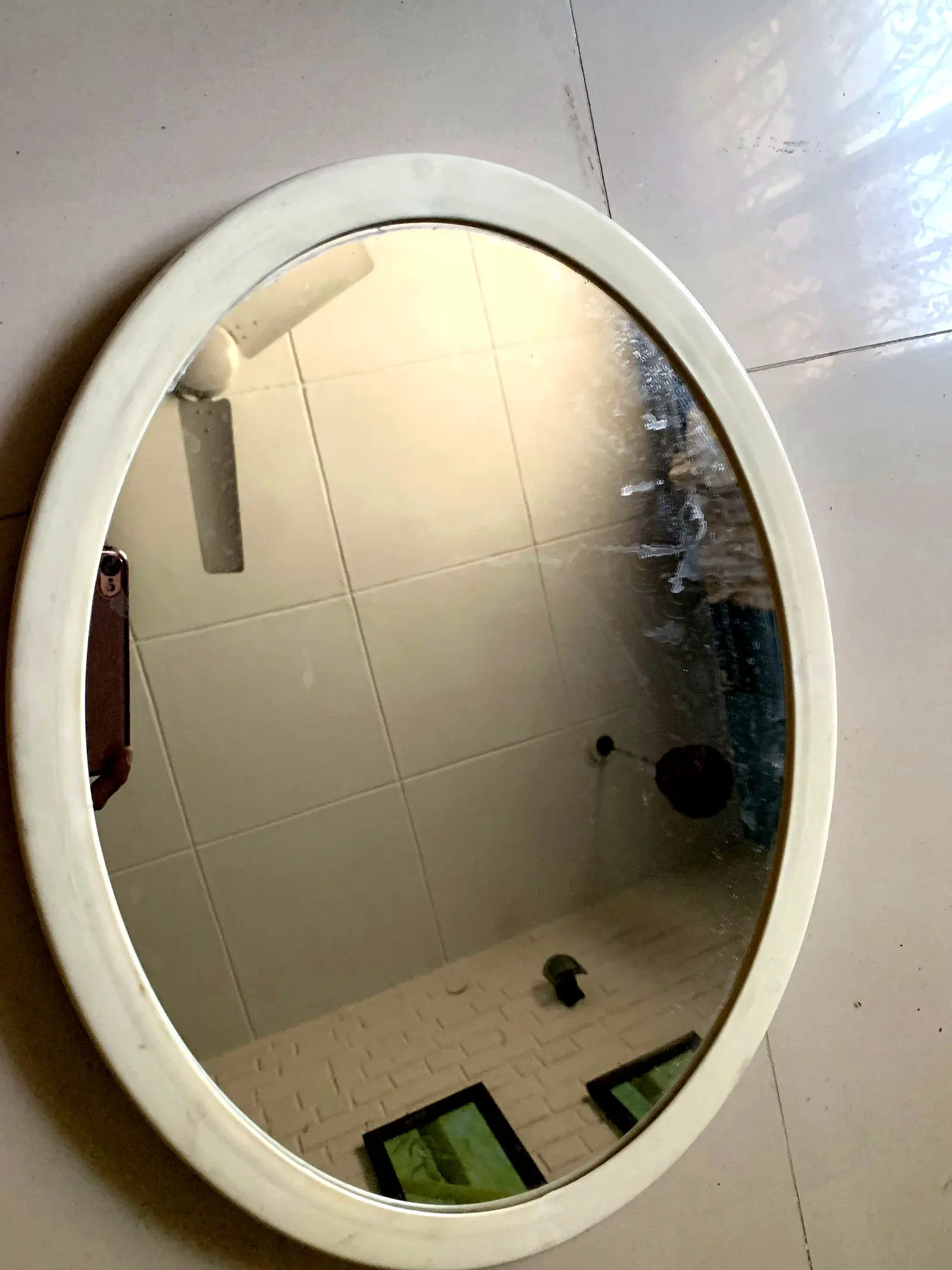 Amazon Wall Hanging Mirror 17x13 inches thumbnail 2