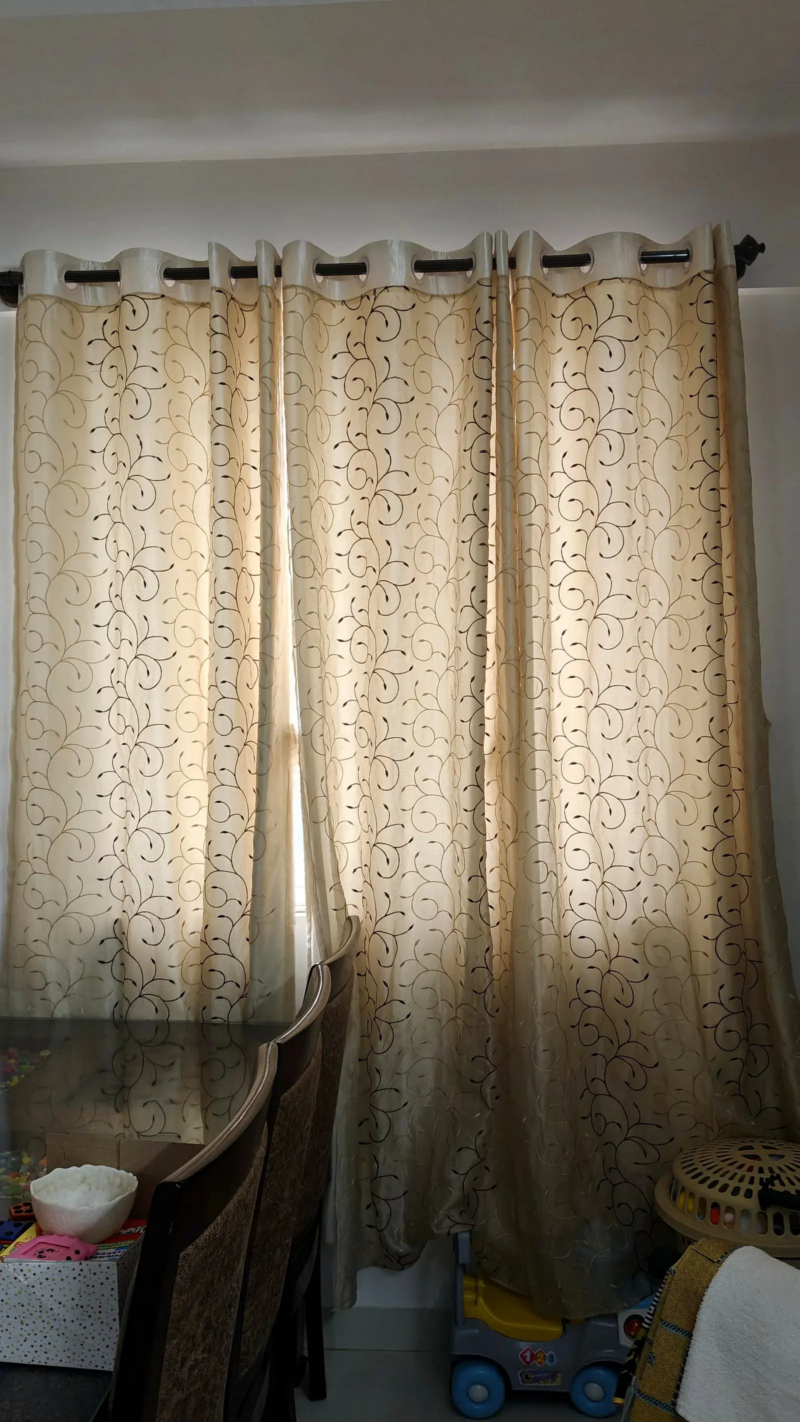 6 Customised Customised Curtains