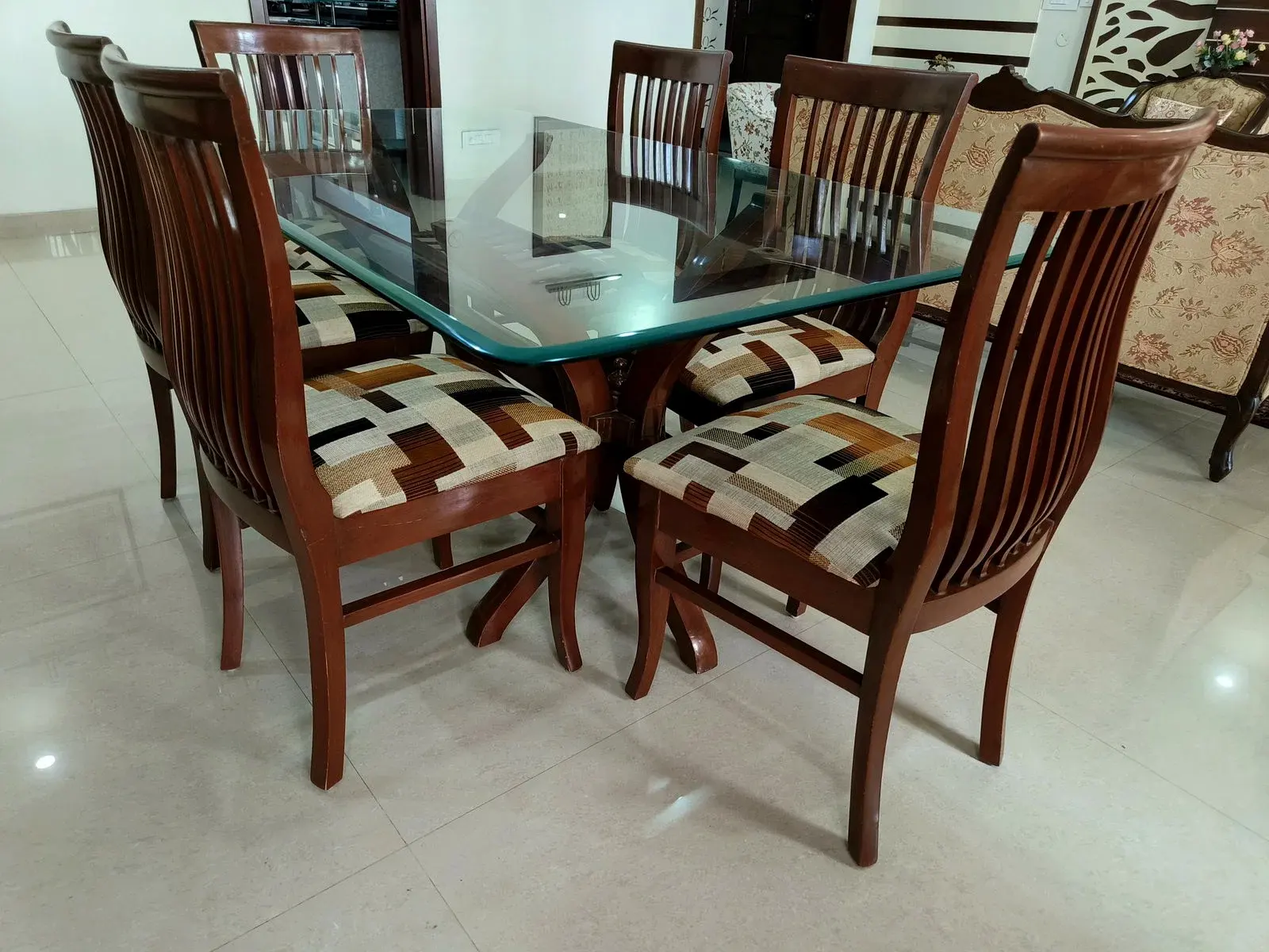 6 Seater Glass Dining Table thumbnail 4