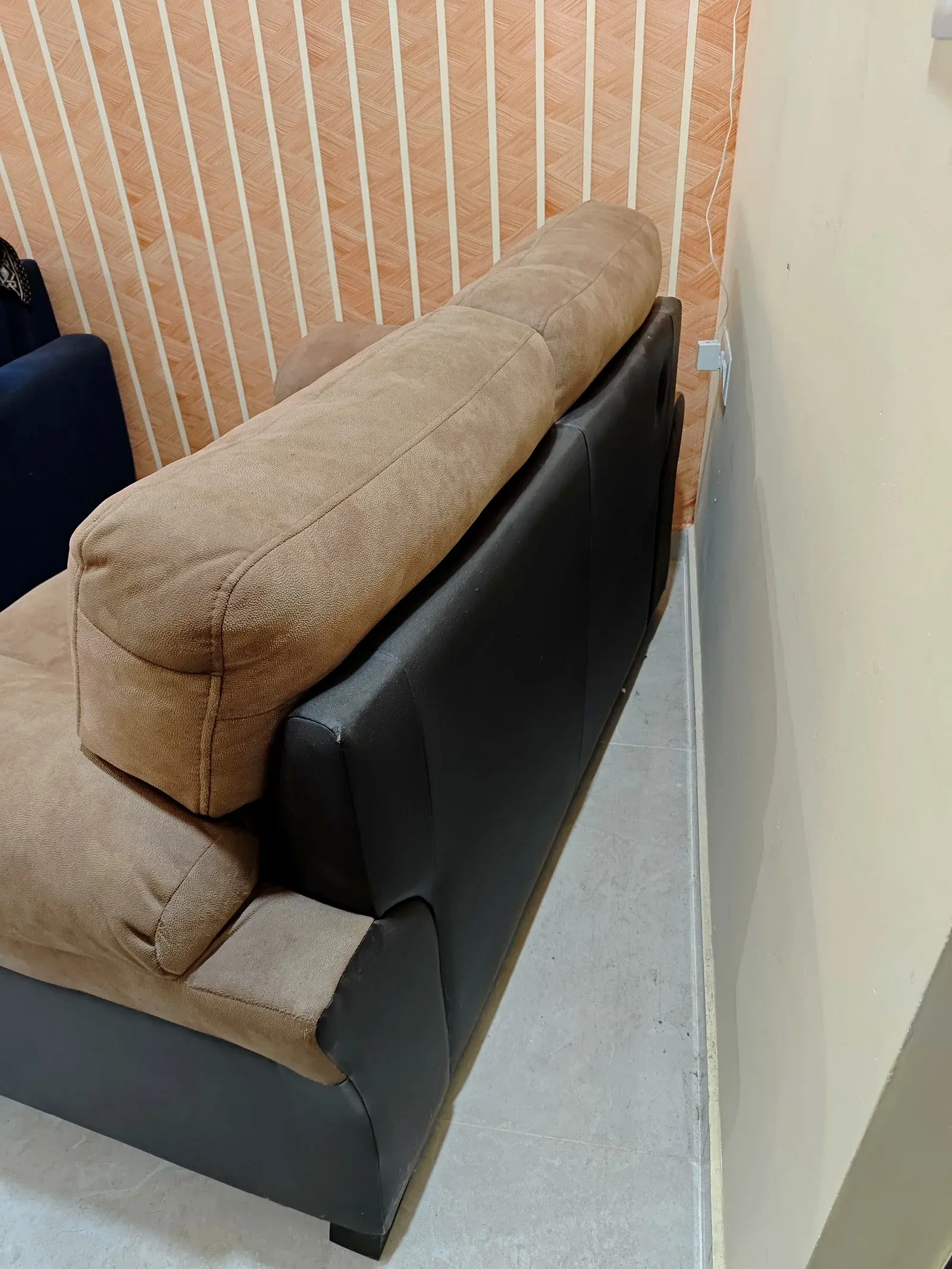 2 Seater Leatherite Sofa thumbnail 3