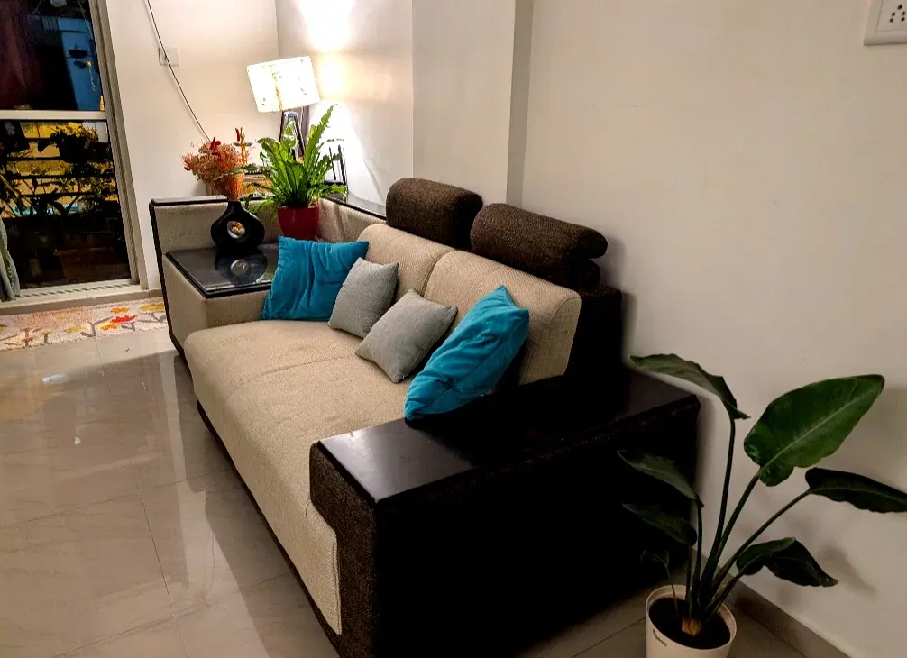 5 Seater Sectional Sofa thumbnail 3