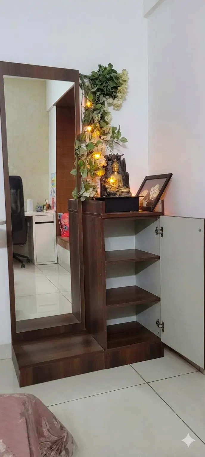 Brown Dressing Unit with Mirror