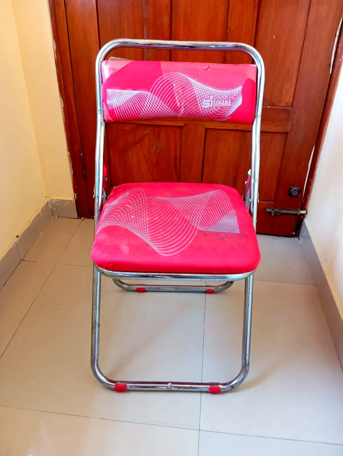 Suhana Foldable Table and Chair Set