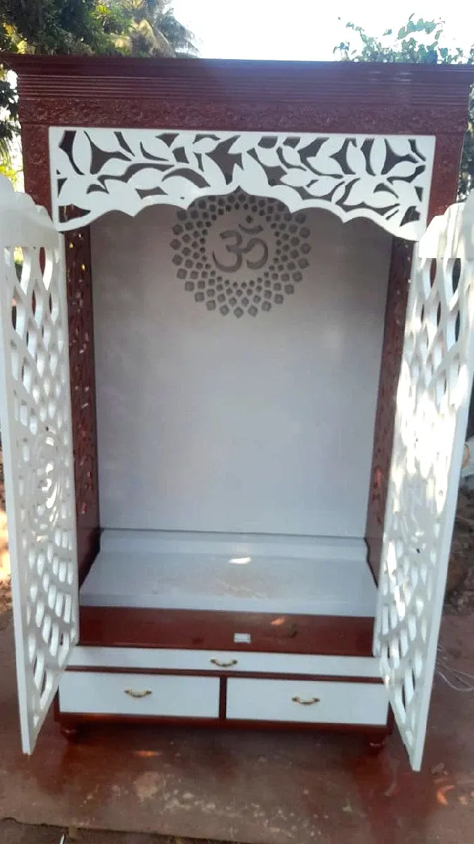 Wooden Dressing Unit 42x78x24 inches thumbnail 2