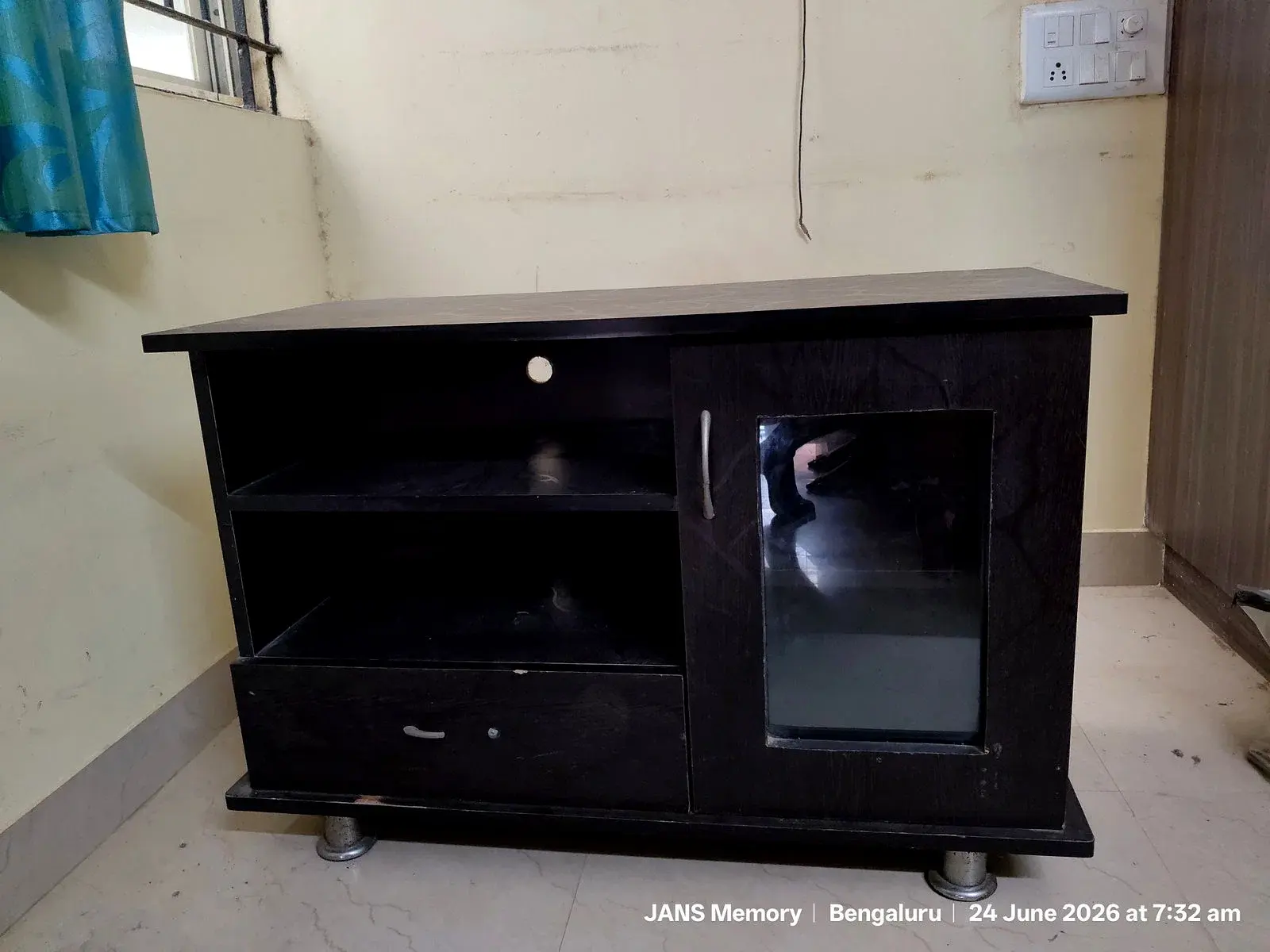 Wooden TV/Display Unit with Glass Door thumbnail 2