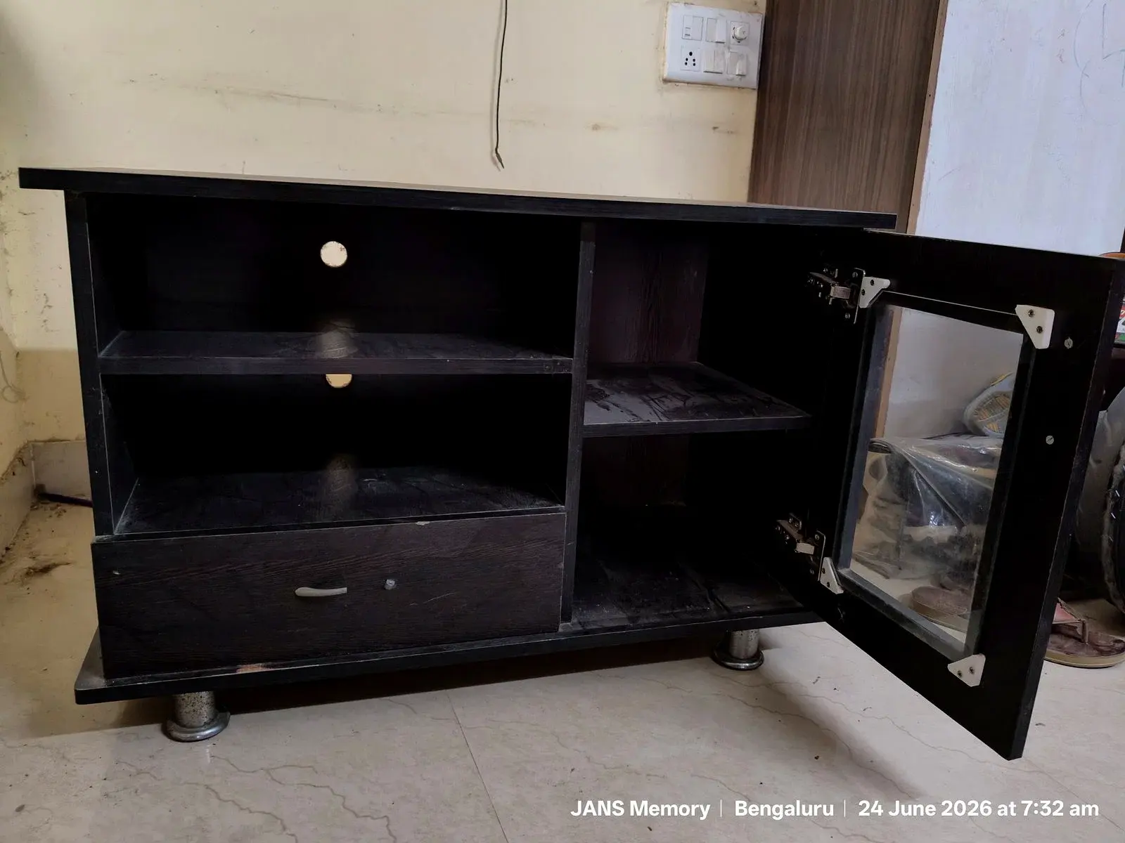 Wooden TV/Display Unit with Glass Door thumbnail 3