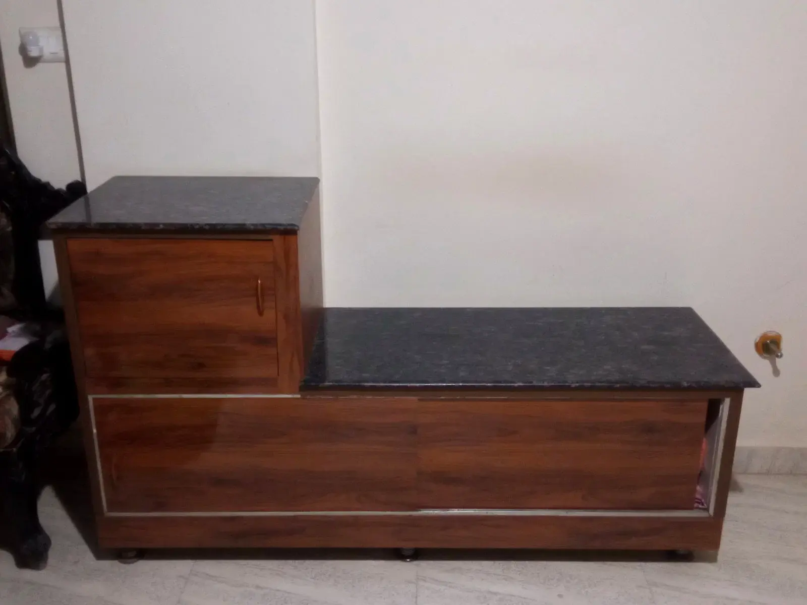 Solid Wood TV/Display Unit
