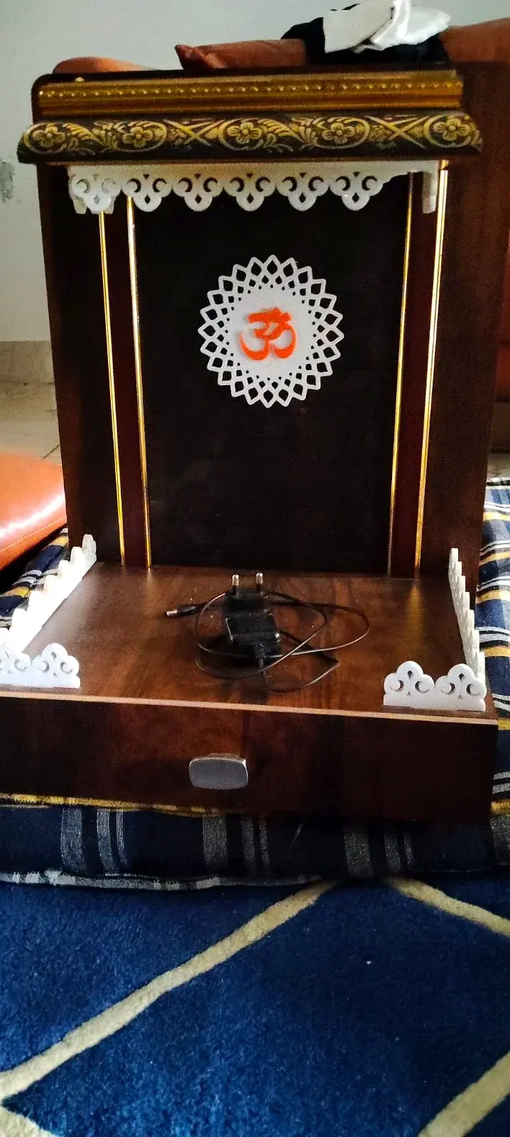 Wooden Temple with Drawer thumbnail 2